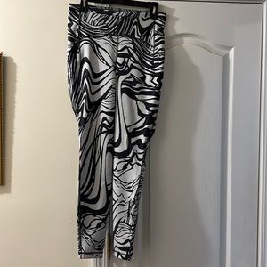 Lululemon leggings women’s size 10